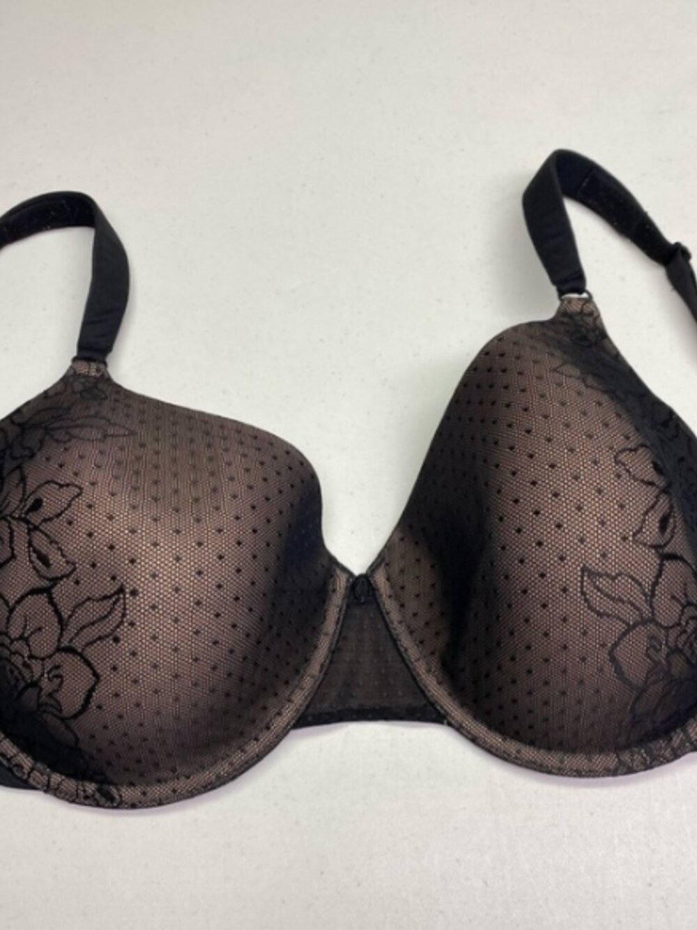 Olga BLK Lightly Lined Underwire, 38D *P1036